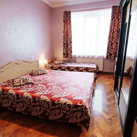 Centreville Apartments Ivano-Frankivsk Ngoại thất bức ảnh
