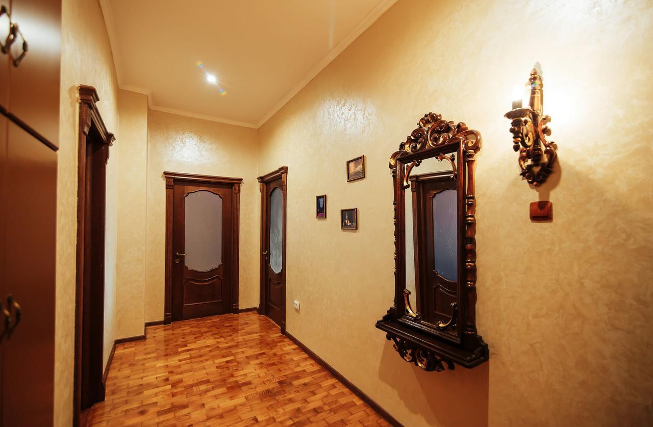 Centreville Apartments Ivano-Frankivsk Ngoại thất bức ảnh
